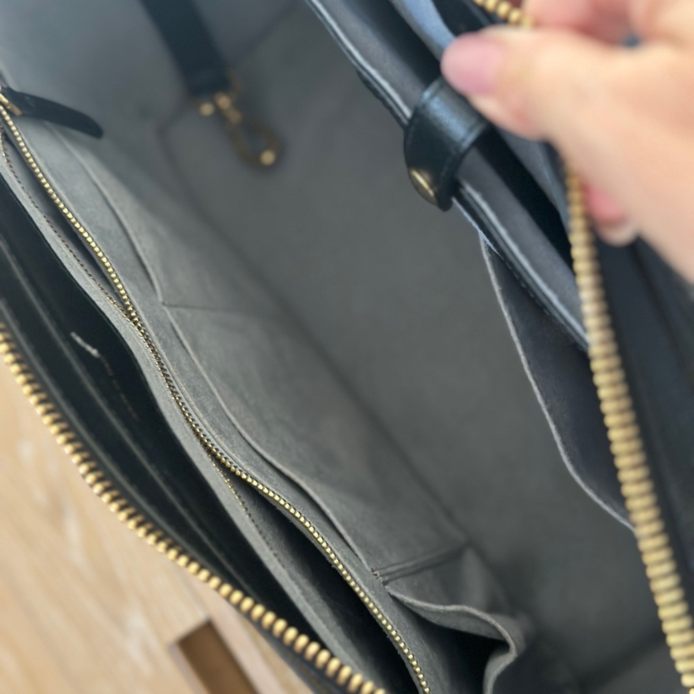 Senreve Black Tote Bag - Picture 4 of 8